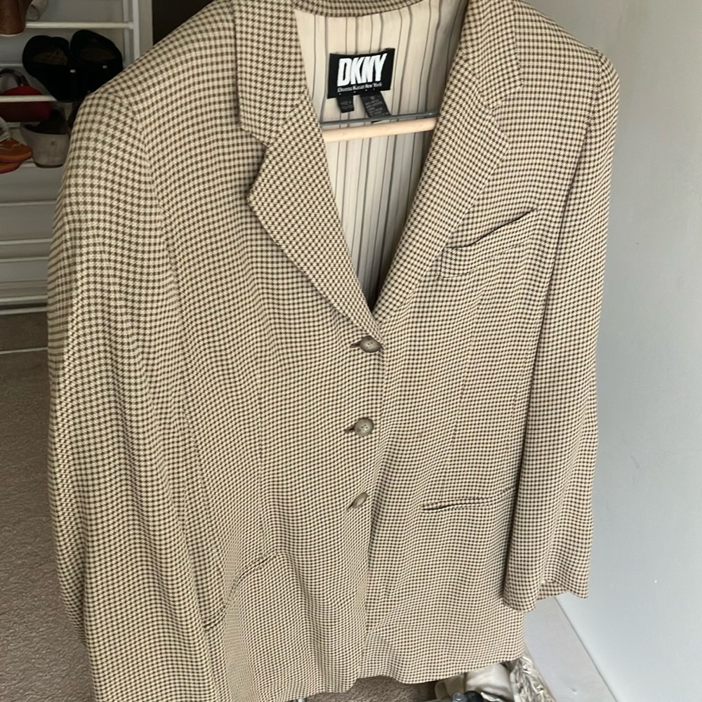 DKNY blazer.  Size 12.  Great material. Very stylish